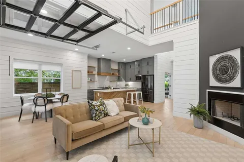 $899,000 | 3821 Oaklawn Drive, Fort Worth, TX 76107