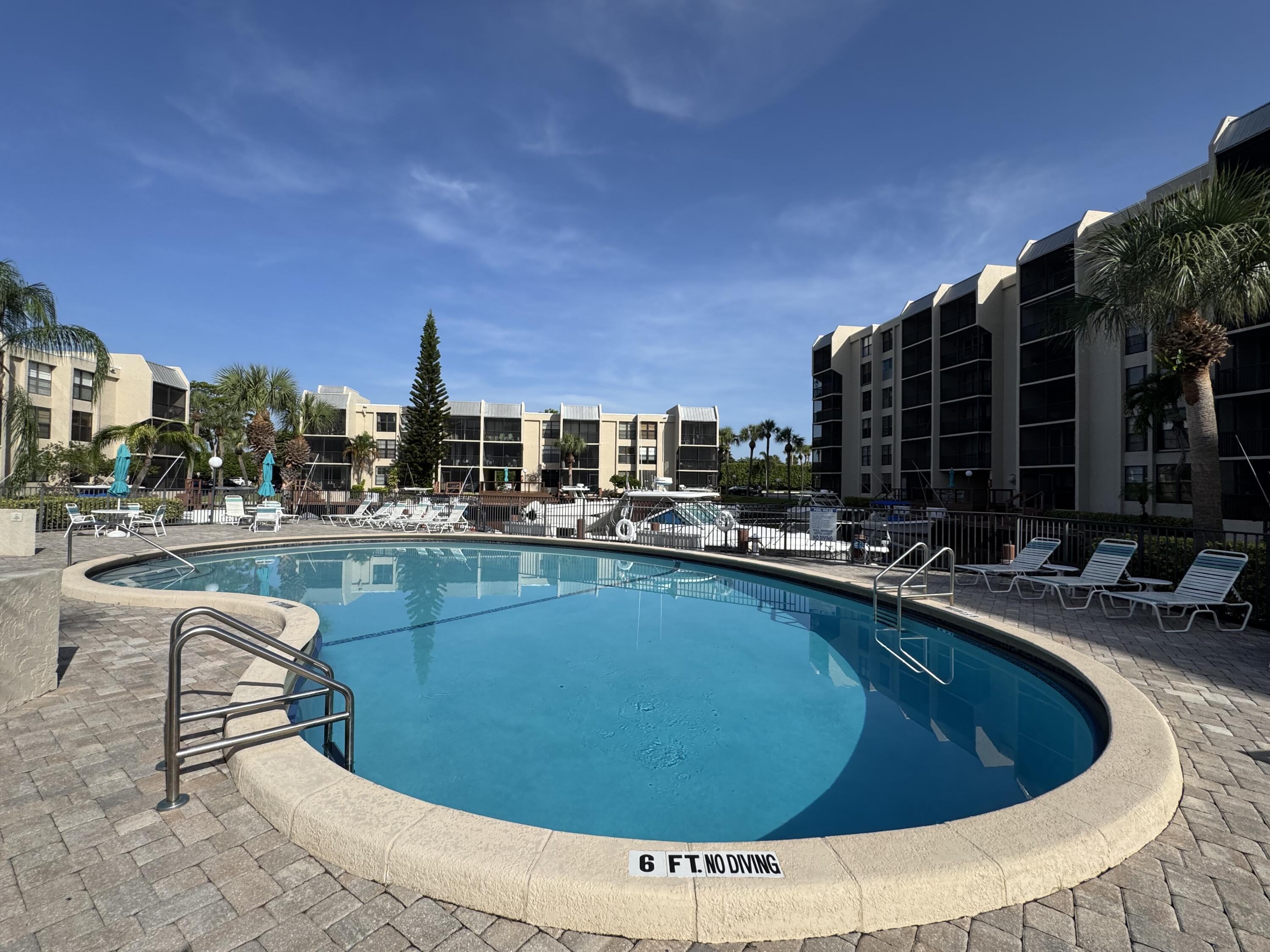 12 Royal Palm Way, Unit 2050 Boca Raton, FL 33432 - Photo 18 of 27 Enjoy 5 pools