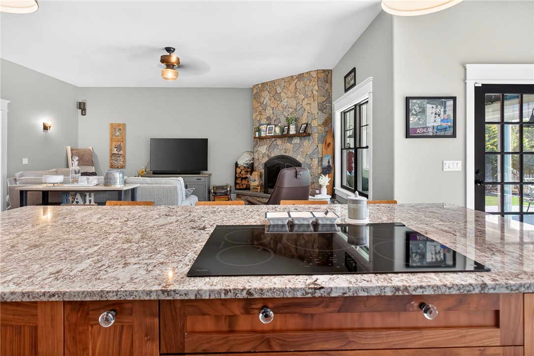 91 Charlestown Beach Road Charlestown, RI 02813 - Photo 15 of 36 Gallery Image 15
