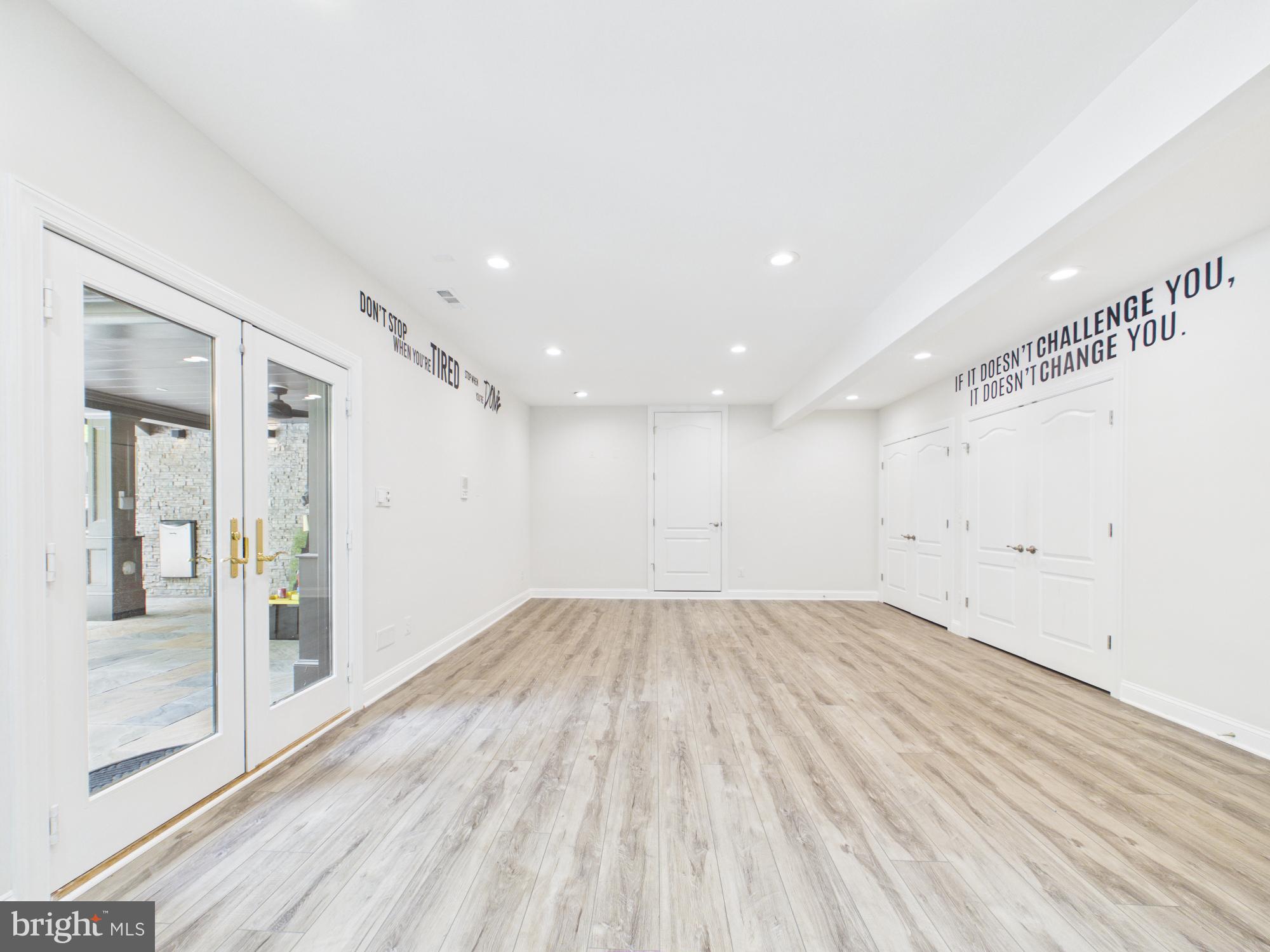 7972 Pinnacle Ridge Drive Manassas, VA 20112 - Photo 37 of 50 Bright, open space for endless possibilities.