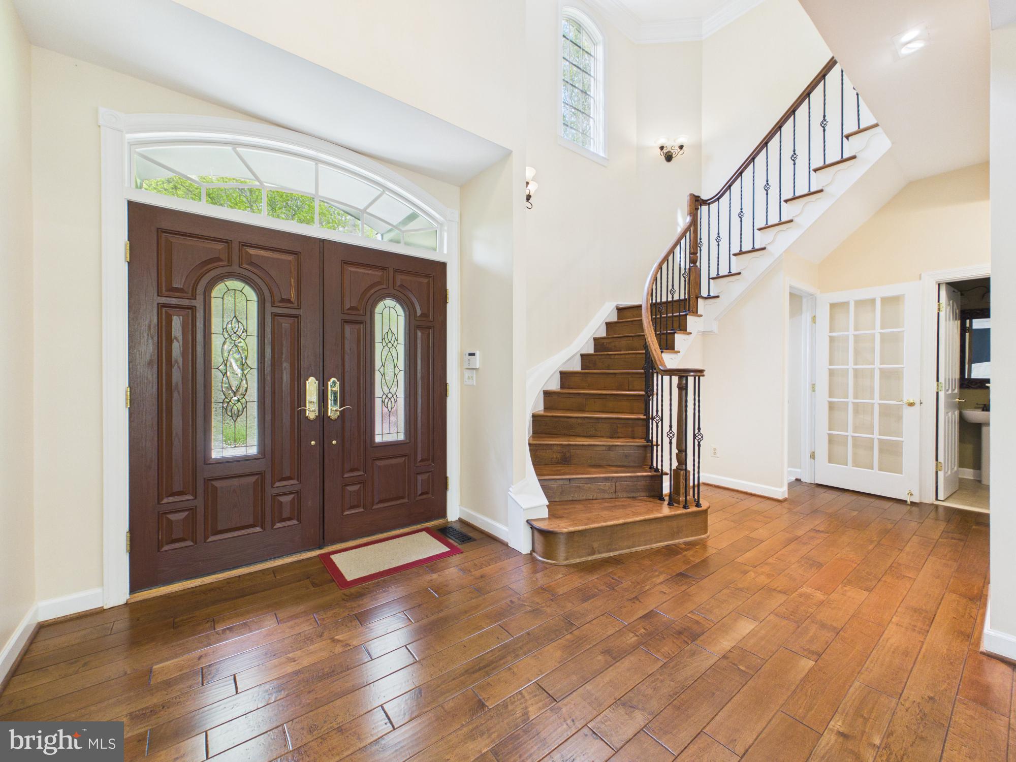 7972 Pinnacle Ridge Drive Manassas, VA 20112 - Photo 5 of 50 Elegant entryway with grand staircase.