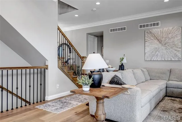 $839,900 | 1016 Bellevaux Place, St. Charles, MO 63301