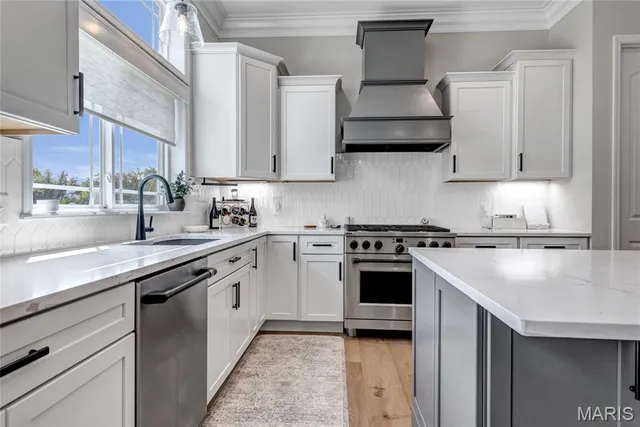 $839,900 | 1016 Bellevaux Place, St. Charles, MO 63301