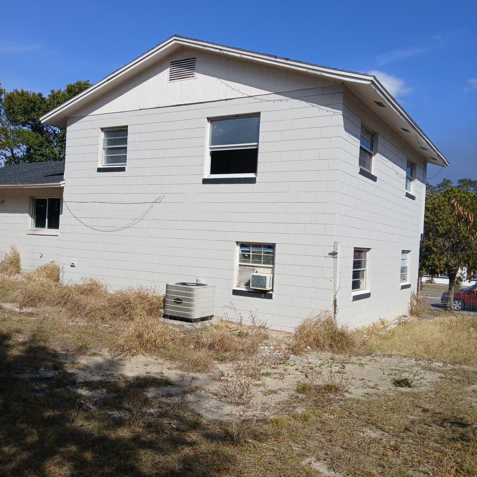 1224 Kirk Street Orlando, FL 32808 - Photo 3 of 4 3