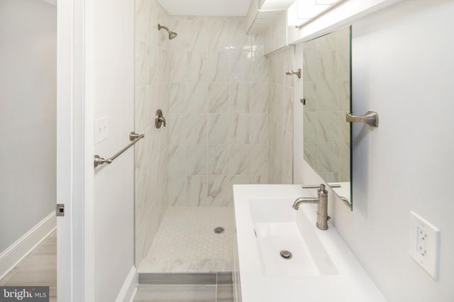 $900,000 | 2509 North Capitol Street Northeast, Washington, DC 20002