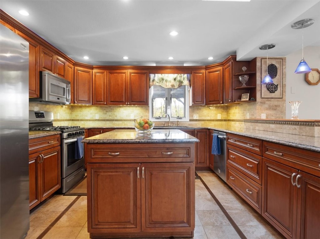 100 Wilkinson Road Macedon, NY 14502 - Photo 11 of 50