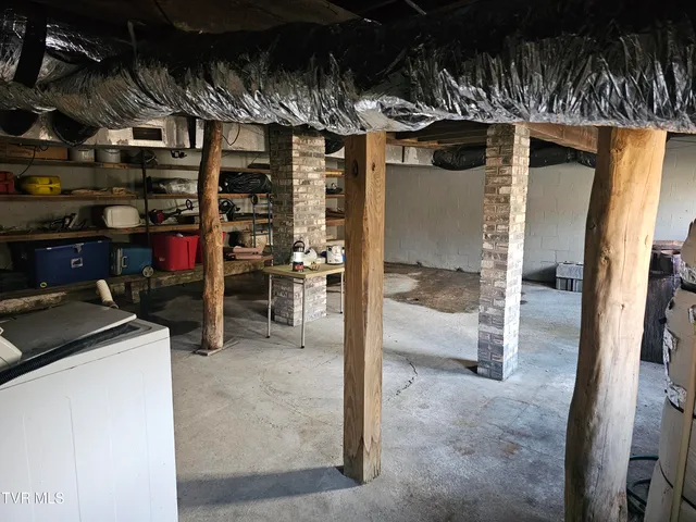 $132,000 | 5507 Thackers Branch Road, Norton, VA 24273