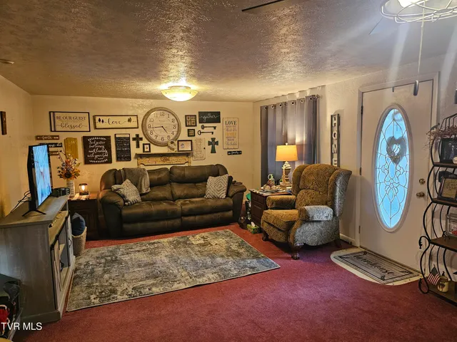 $132,000 | 5507 Thackers Branch Road, Norton, VA 24273