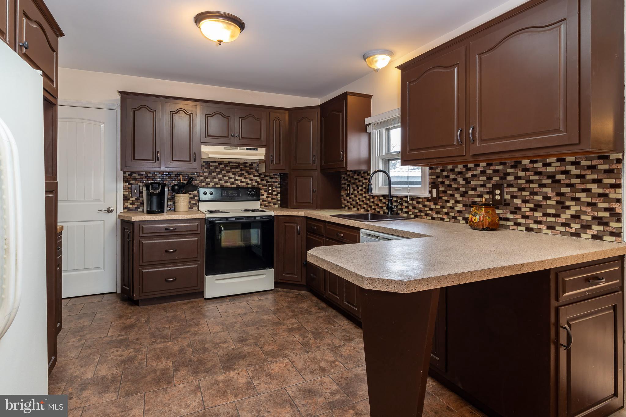 24 Forney Drive Lititz, PA 17543 - Photo 9 of 26