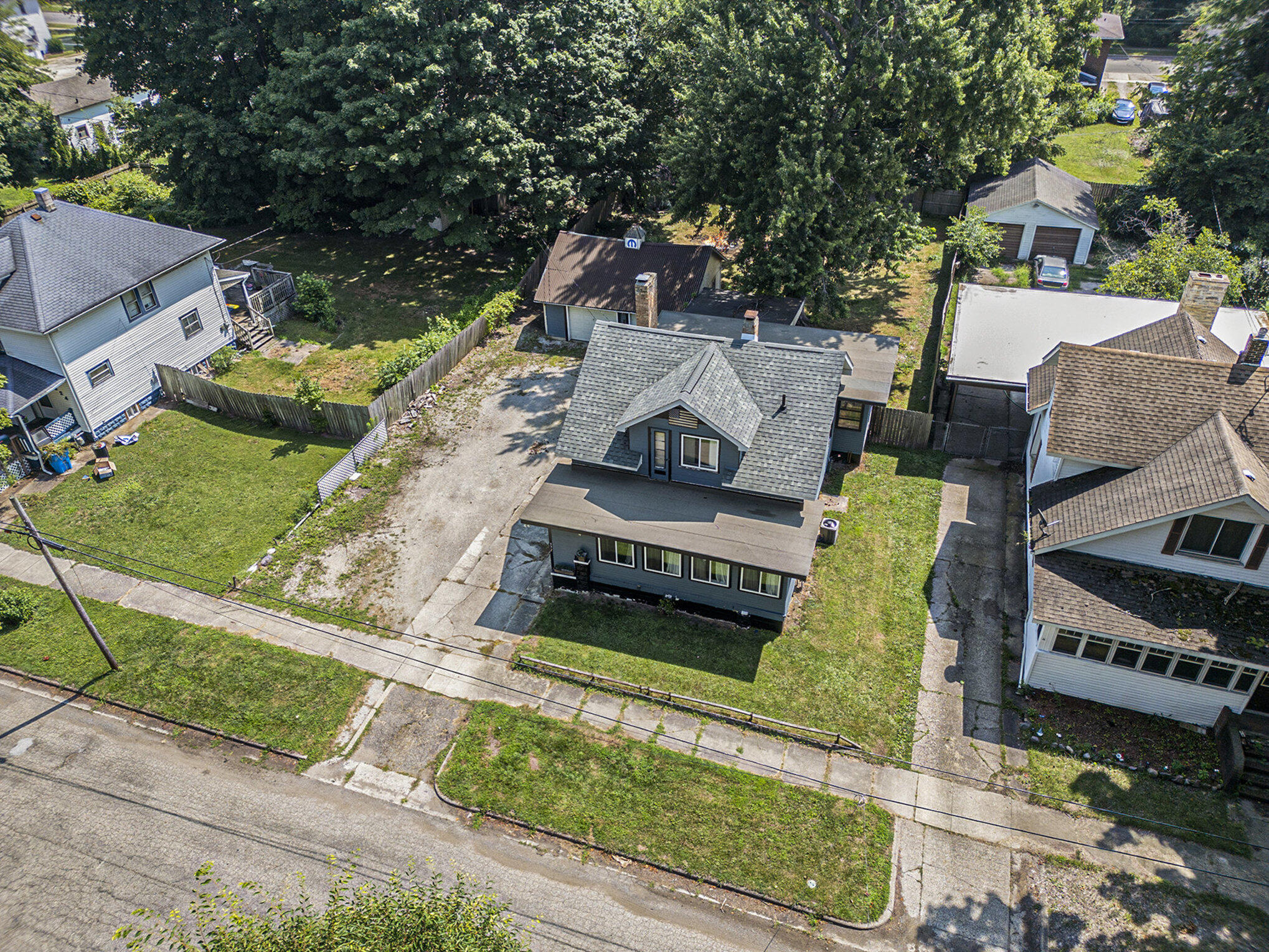 332 South Hooker Avenue Three Rivers, MI 49093 - Photo 29 of 35 029_dji_0234-_543