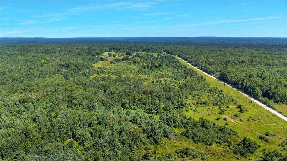 6609 Slosser Road Hale, MI 48739 - Photo 10 of 44 1937185-3b2e1e2b-a64a-4202-a50e-784e0c0e45f6.JPG