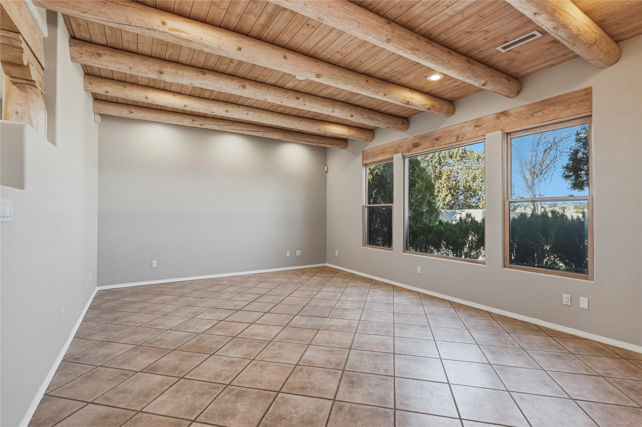 51 Rito Guicu Santa Fe, NM 87507 - Photo 18 of 62