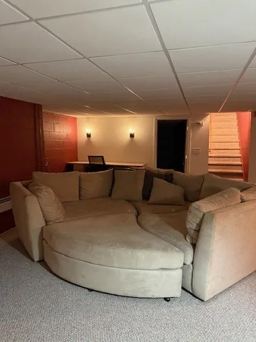 $2,000 | 808 Sunset Drive, Elmira, NY 14905