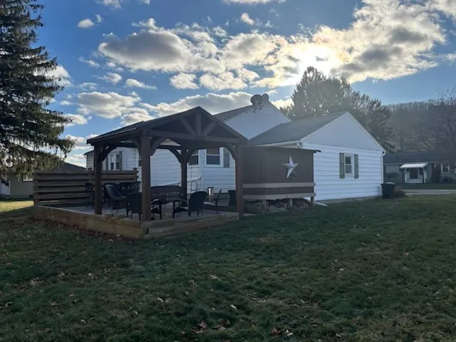 $2,000 | 808 Sunset Drive, Elmira, NY 14905