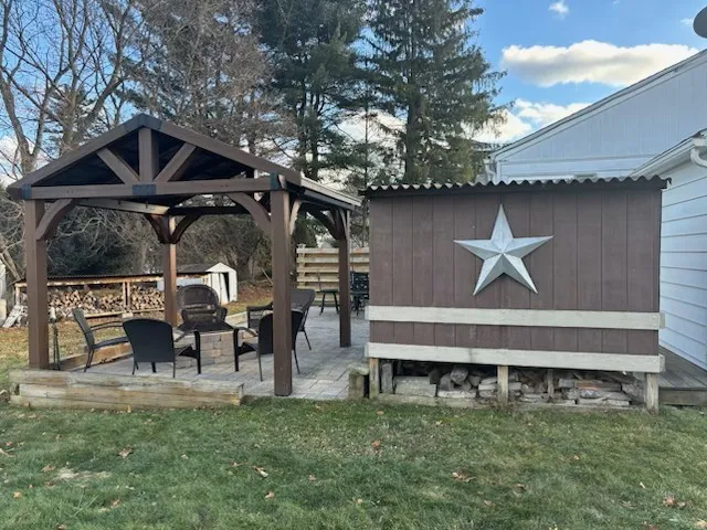 $2,000 | 808 Sunset Drive, Elmira, NY 14905