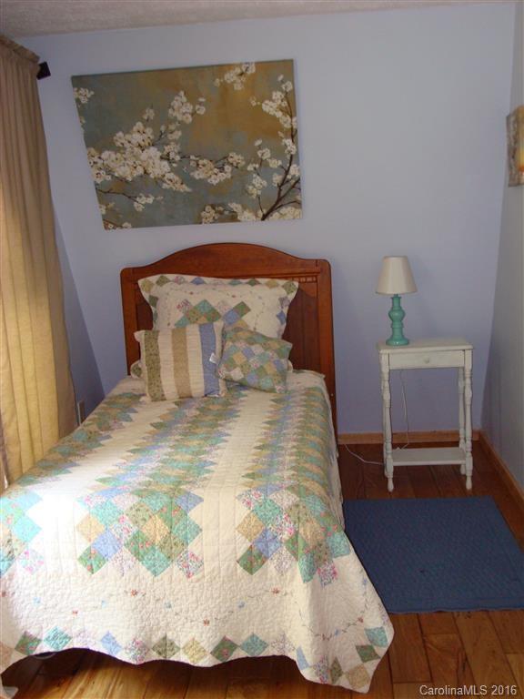 341 Ridgeway Drive Mars Hill, NC 28754 - Photo 14 of 24