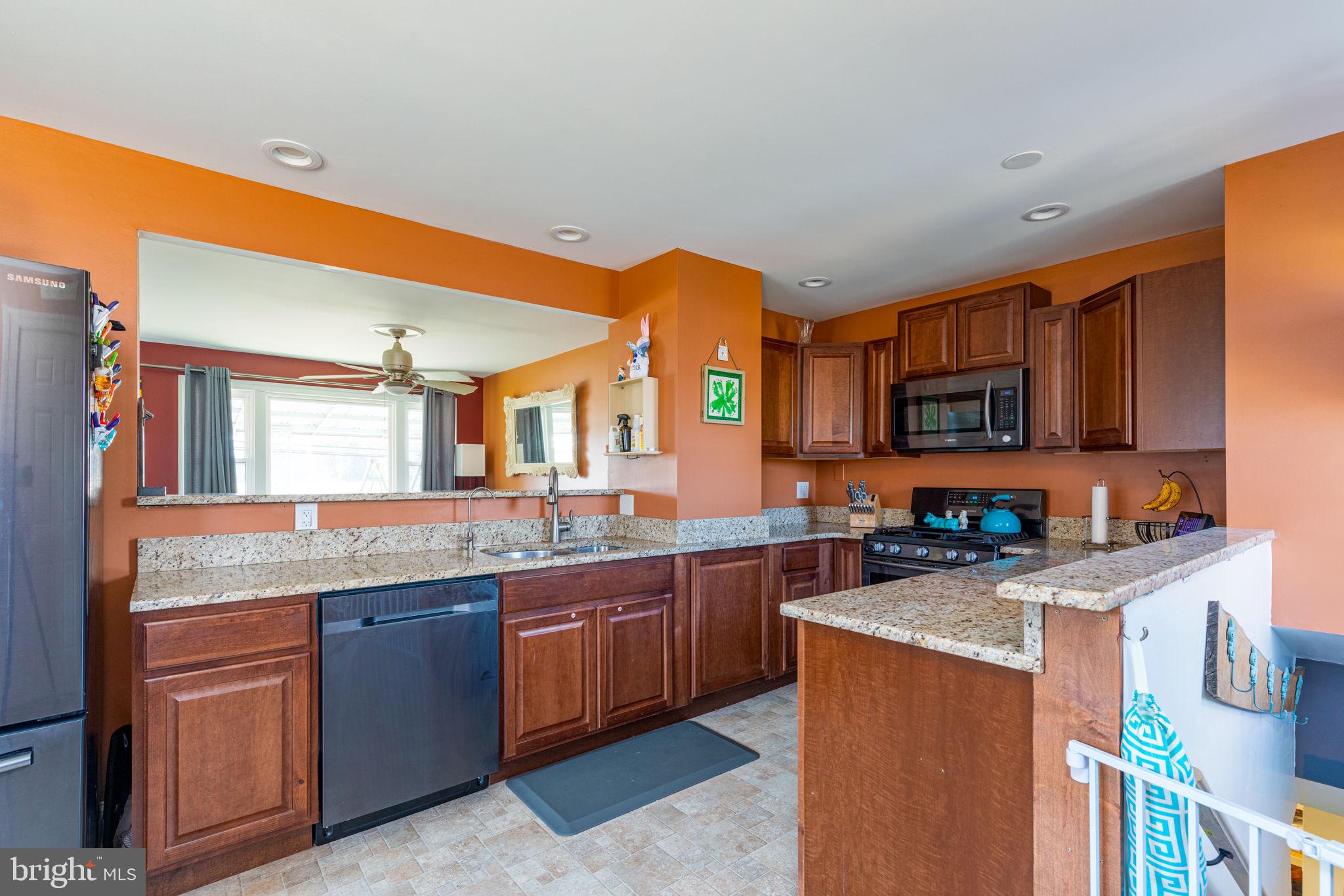 RECENTLY UP DATED KITCHEN