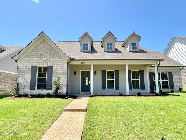 $364,900 | 2233 Scott Mdws Lane, Hernando, MS 38632