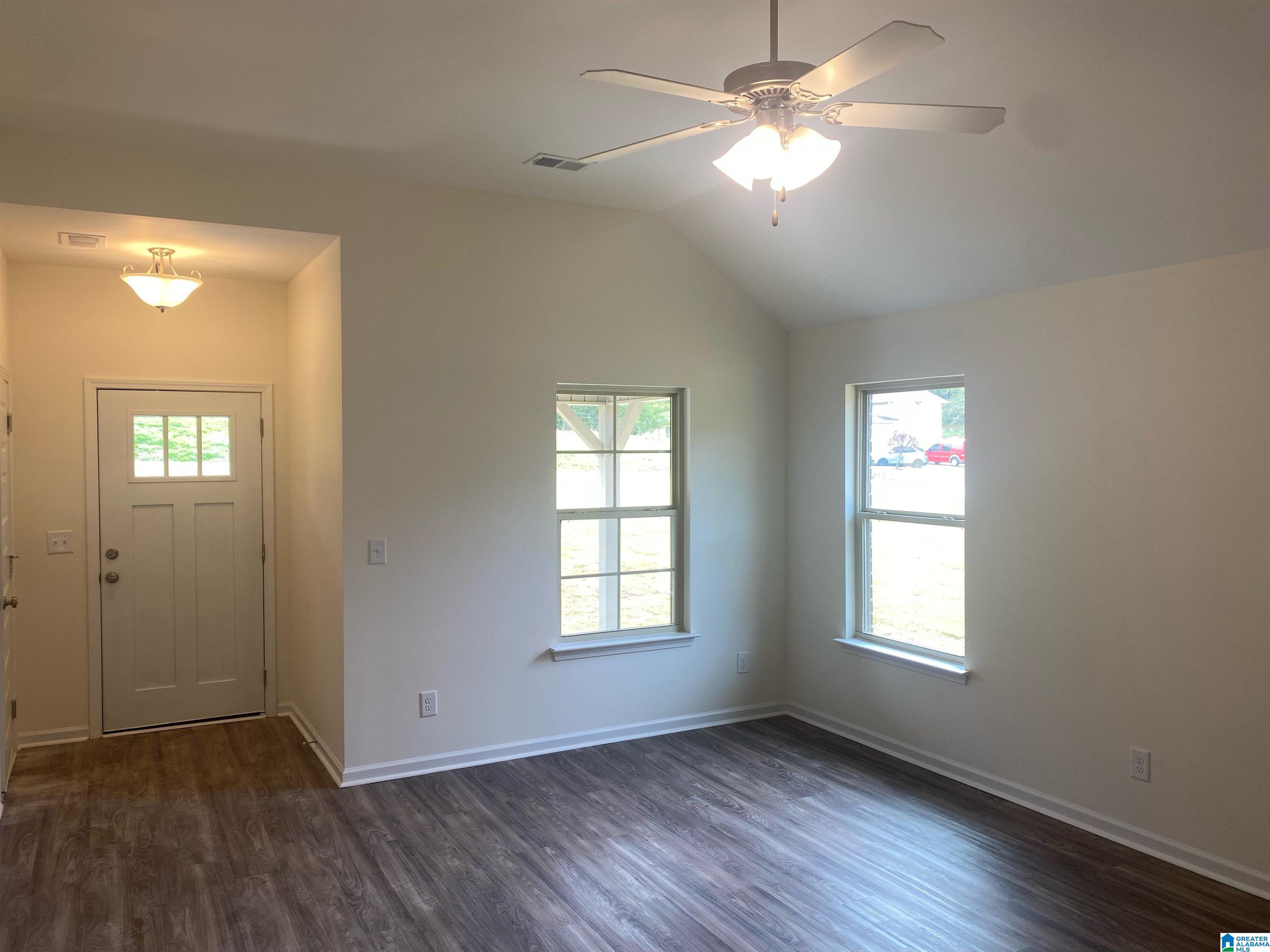 765 Valley Road Oneonta, AL 35121 - Photo 3 of 13