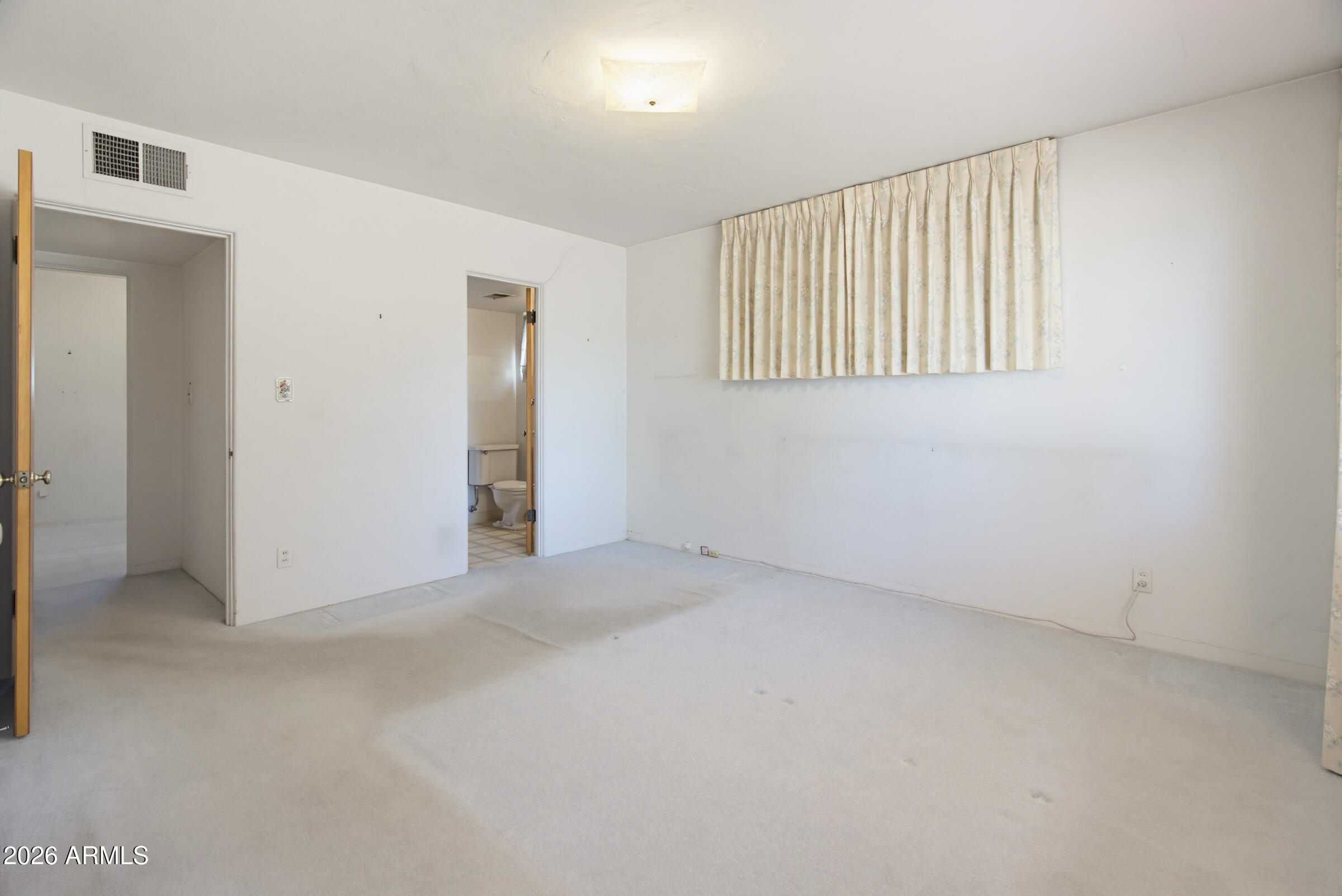 1720 West Rovey Avenue Phoenix, AZ 85015 - Photo 29 of 51 1720 W Rovey Ave-34 - Copy