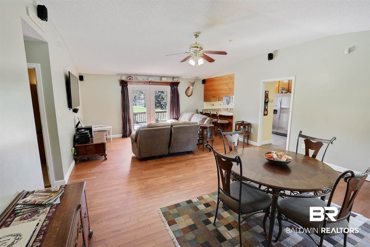 19250 Carver Lane Foley, AL 36535 - Photo 6 of 17
