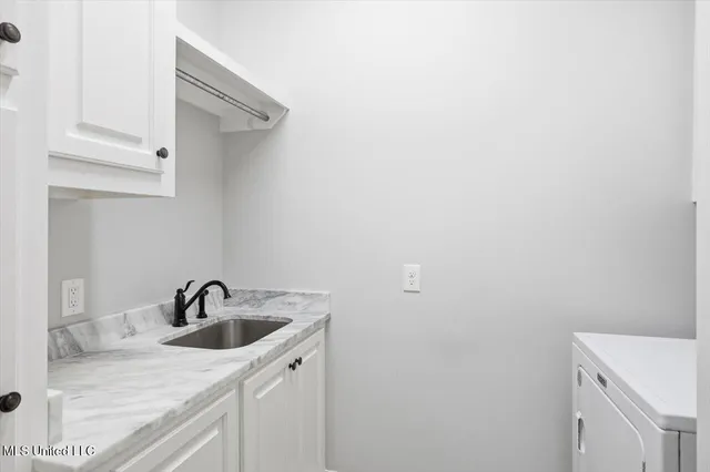 $449,000 | 342 Royal Pond Circle, Flowood, MS 39232