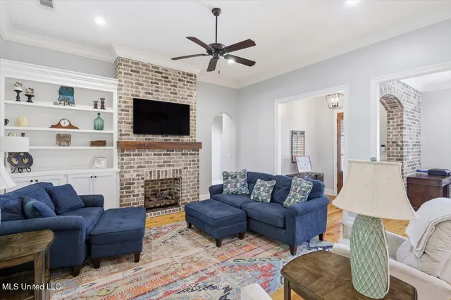 $449,000 | 342 Royal Pond Circle, Flowood, MS 39232