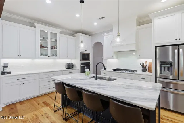 $449,000 | 342 Royal Pond Circle, Flowood, MS 39232