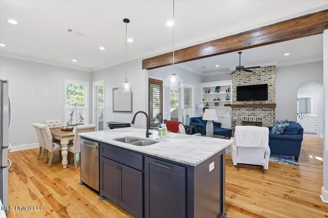 $449,000 | 342 Royal Pond Circle, Flowood, MS 39232