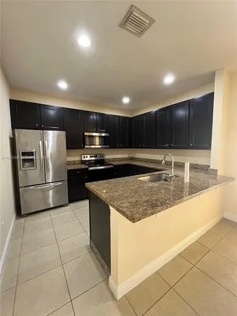 $3,050 | 950 Southwest 147th Avenue, Unit 2611, Pembroke Pines, FL 33027