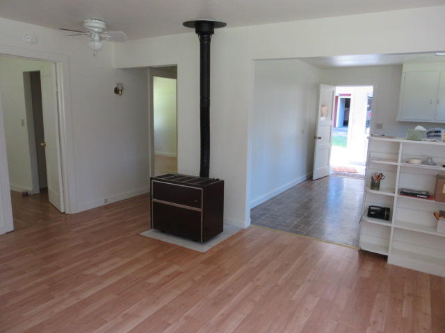 1050 Cathey Road Miranda, CA 95553 - Photo 3 of 12 Gallery Image 3