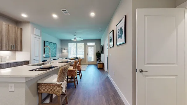 $1,283 | 24002 Colonial Parkway, Unit 6108, Katy, TX 77493