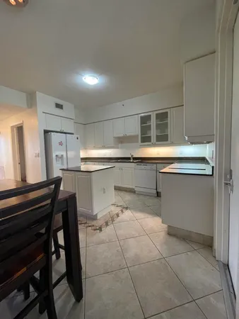 $8,000 | 717 Crandon Boulevard, Unit 408, Key Biscayne, FL 33149