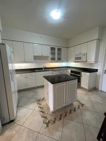 $8,000 | 717 Crandon Boulevard, Unit 408, Key Biscayne, FL 33149