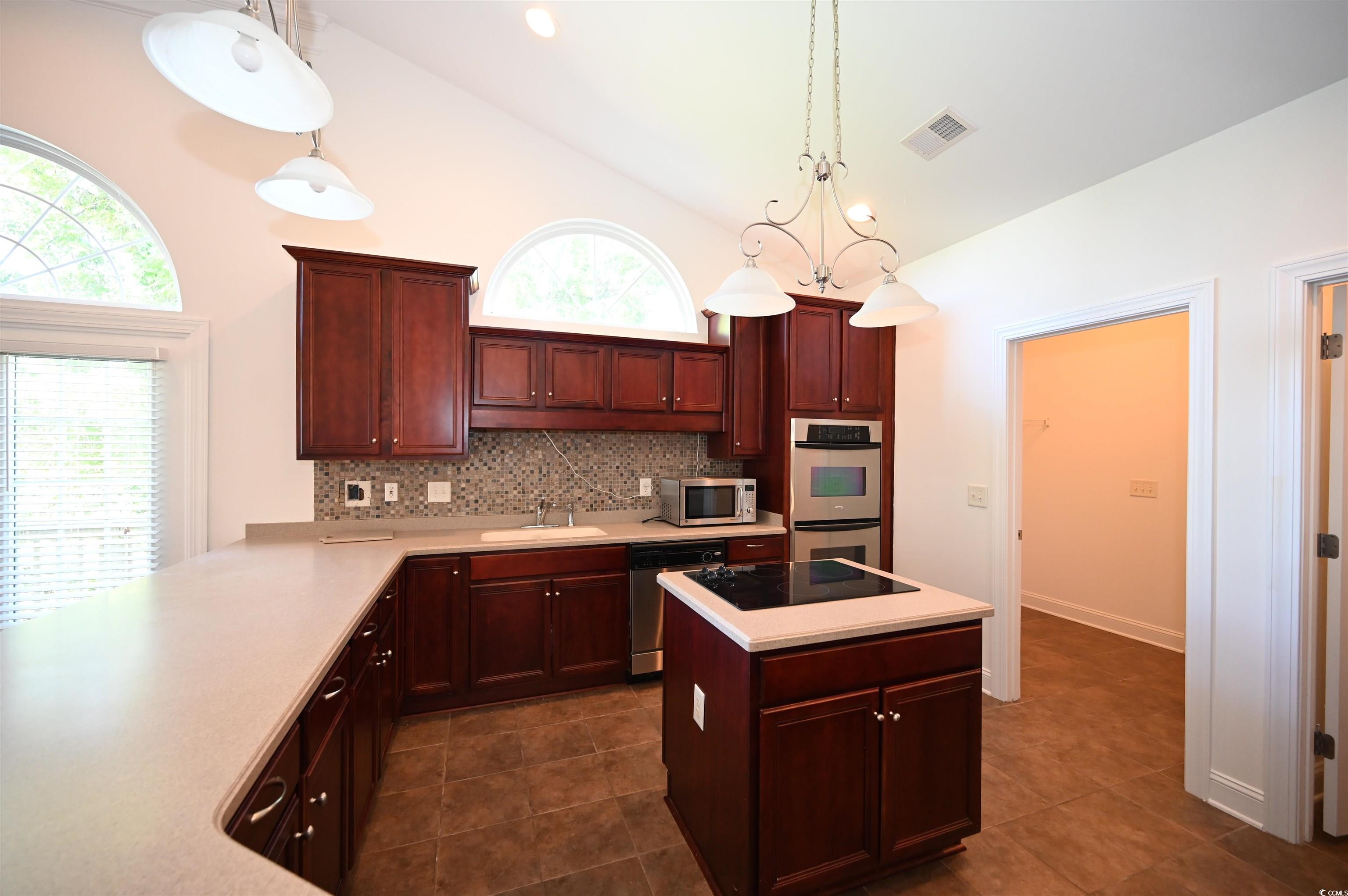 333 Williams Street Myrtle Beach, SC 29577 - Photo 4 of 20 Gallery Image 4