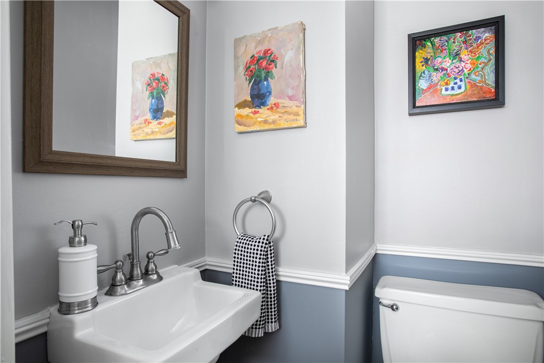 56 Eustis Avenue Newport, RI 02840 - Photo 17 of 23