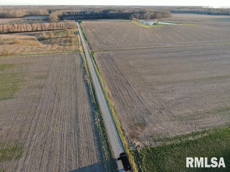 North 3000th Street Casey, IL 62420 - Photo 2 of 8