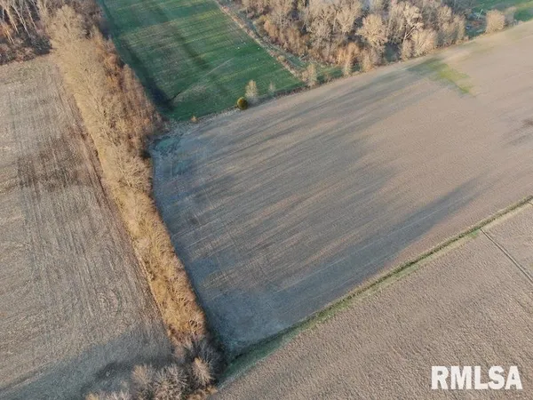 $121,000 | North 3000th Street, Casey, IL 62420