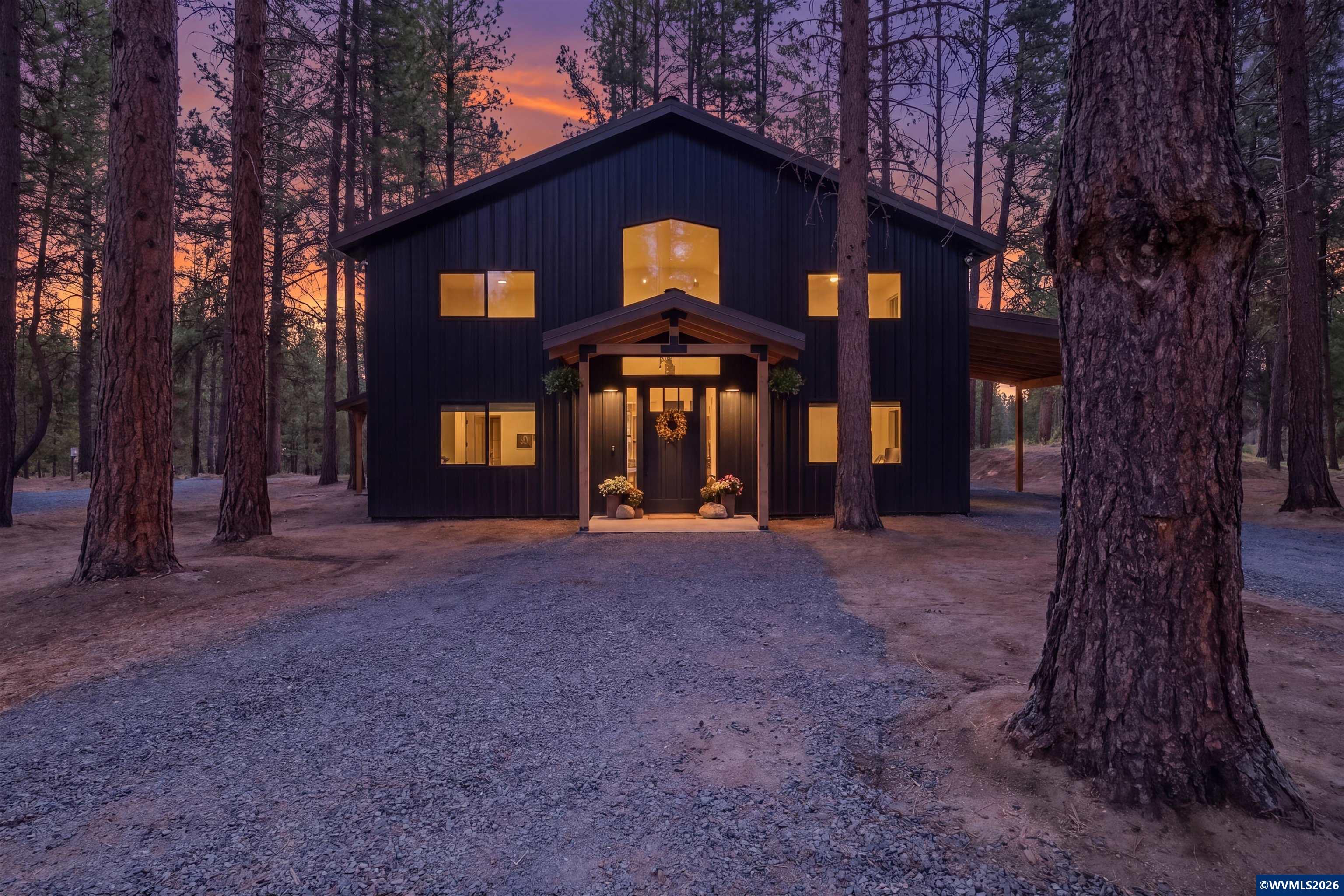 2507 Rohlfing Circle La Pine, OR 97739 - Photo 2 of 46