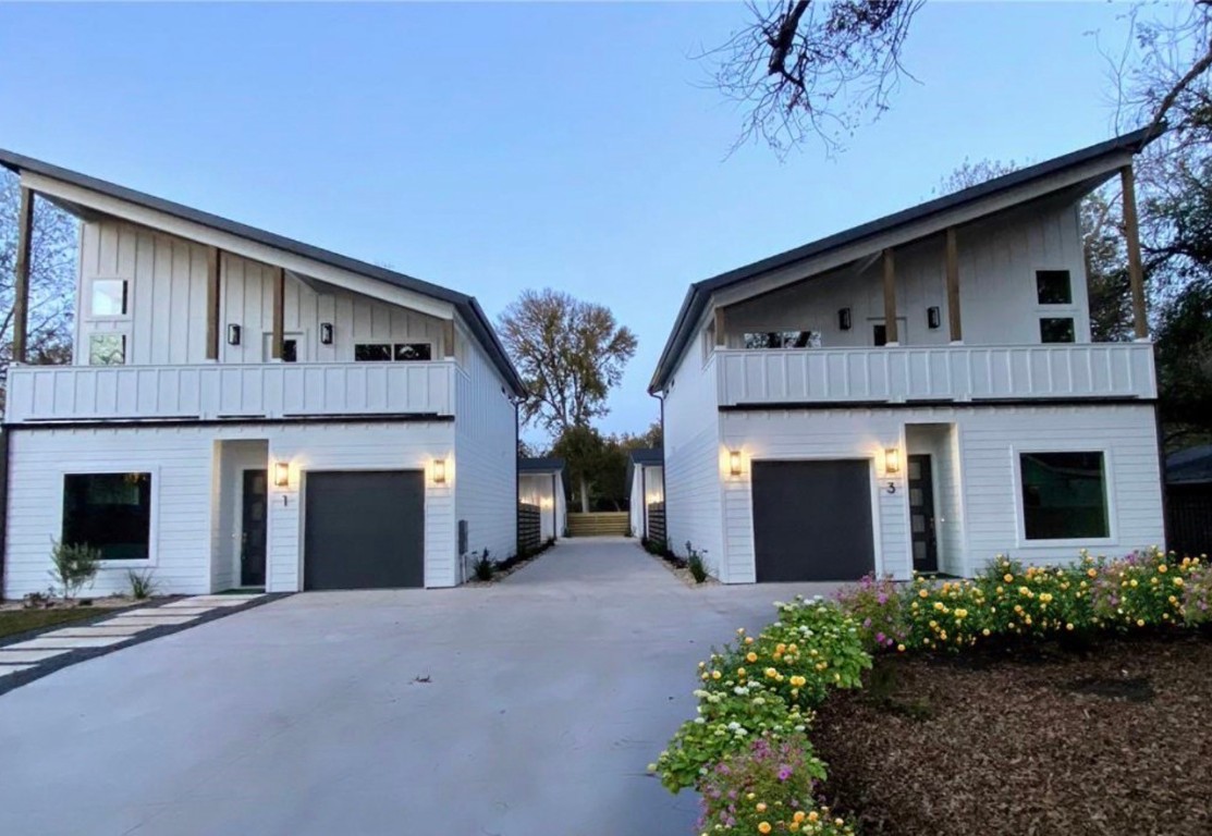 a front view of house with yard