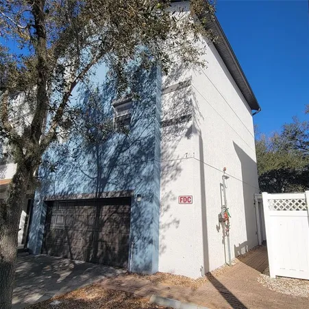 a view of entryway