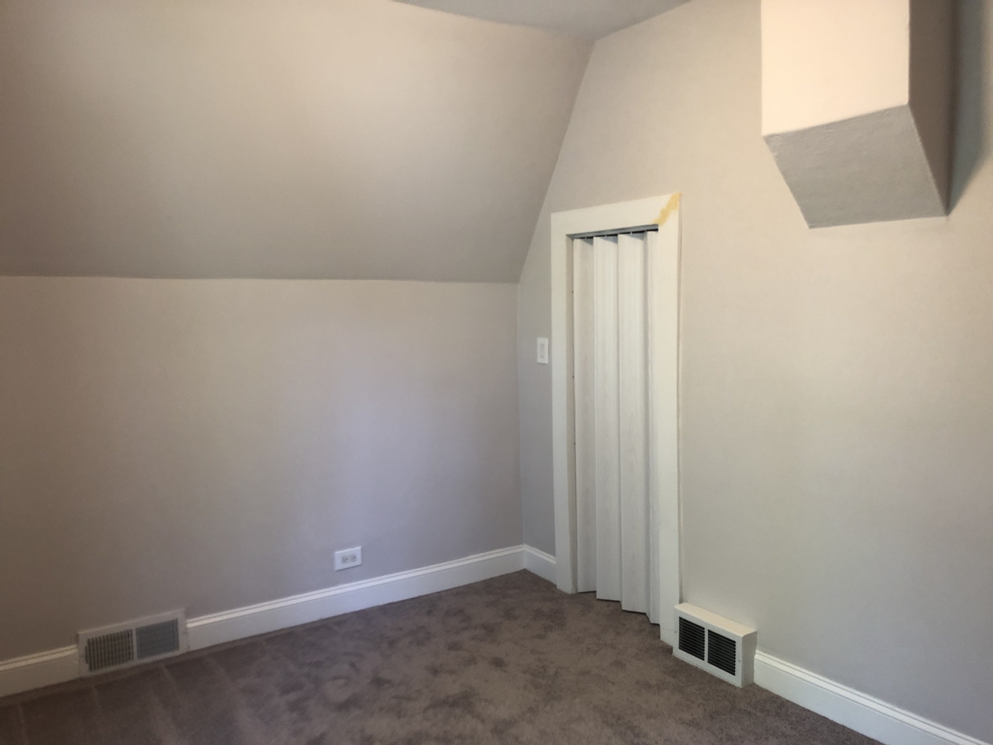 2815 Emmaus Avenue Zion, IL 60099 - Photo 24 of 31