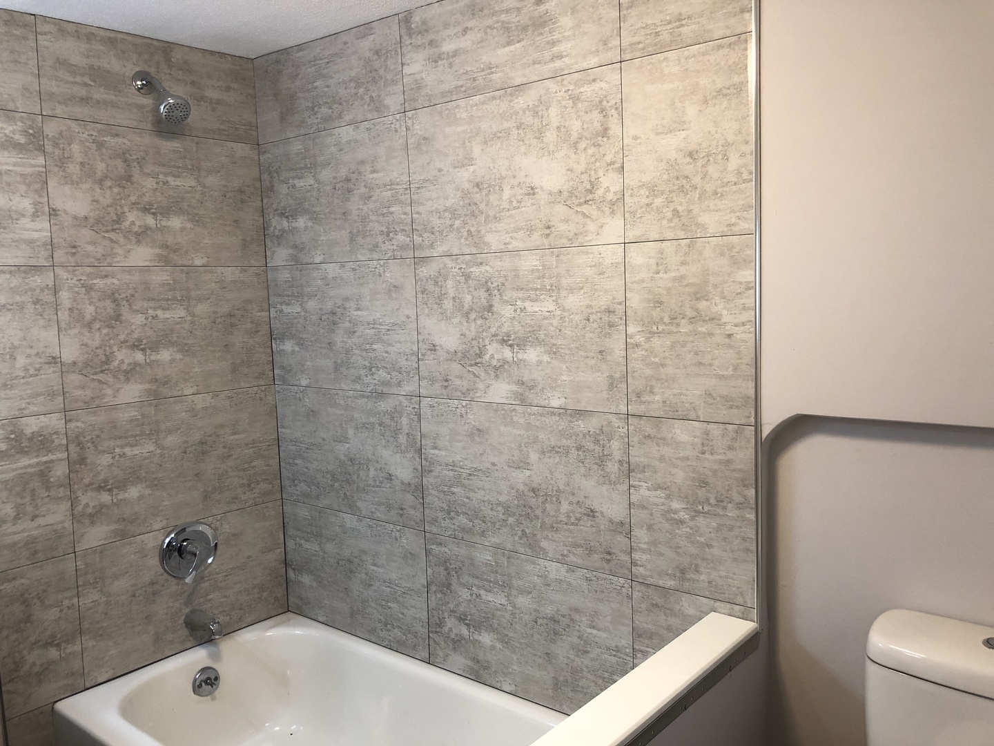 2815 Emmaus Avenue Zion, IL 60099 - Photo 26 of 31