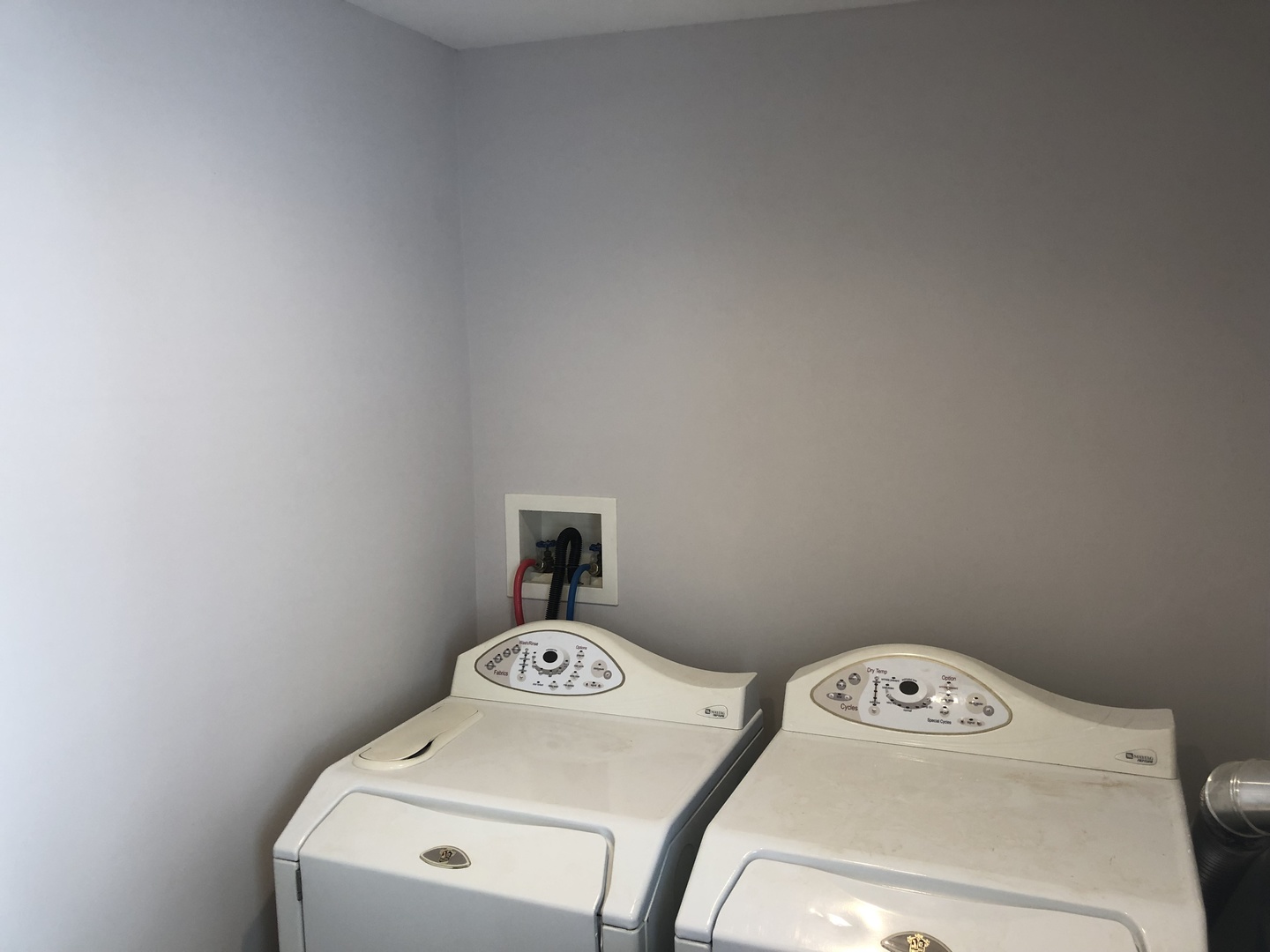 2815 Emmaus Avenue Zion, IL 60099 - Photo 28 of 31