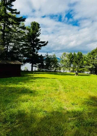 $795,000 | 1413 Bluff Road, Newport, VT 05855