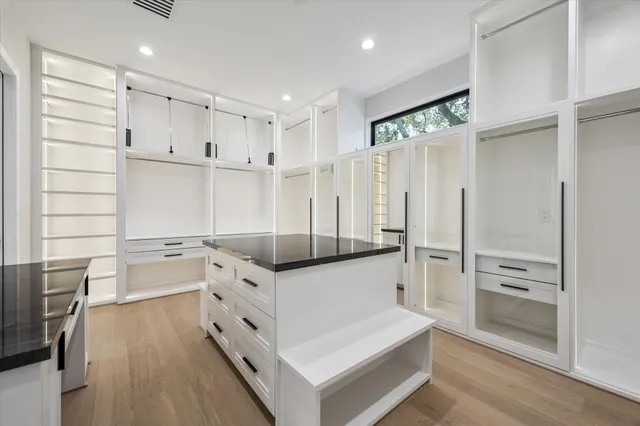 $1,825,000 | 1014 Gardenia Drive, Houston, TX 77018