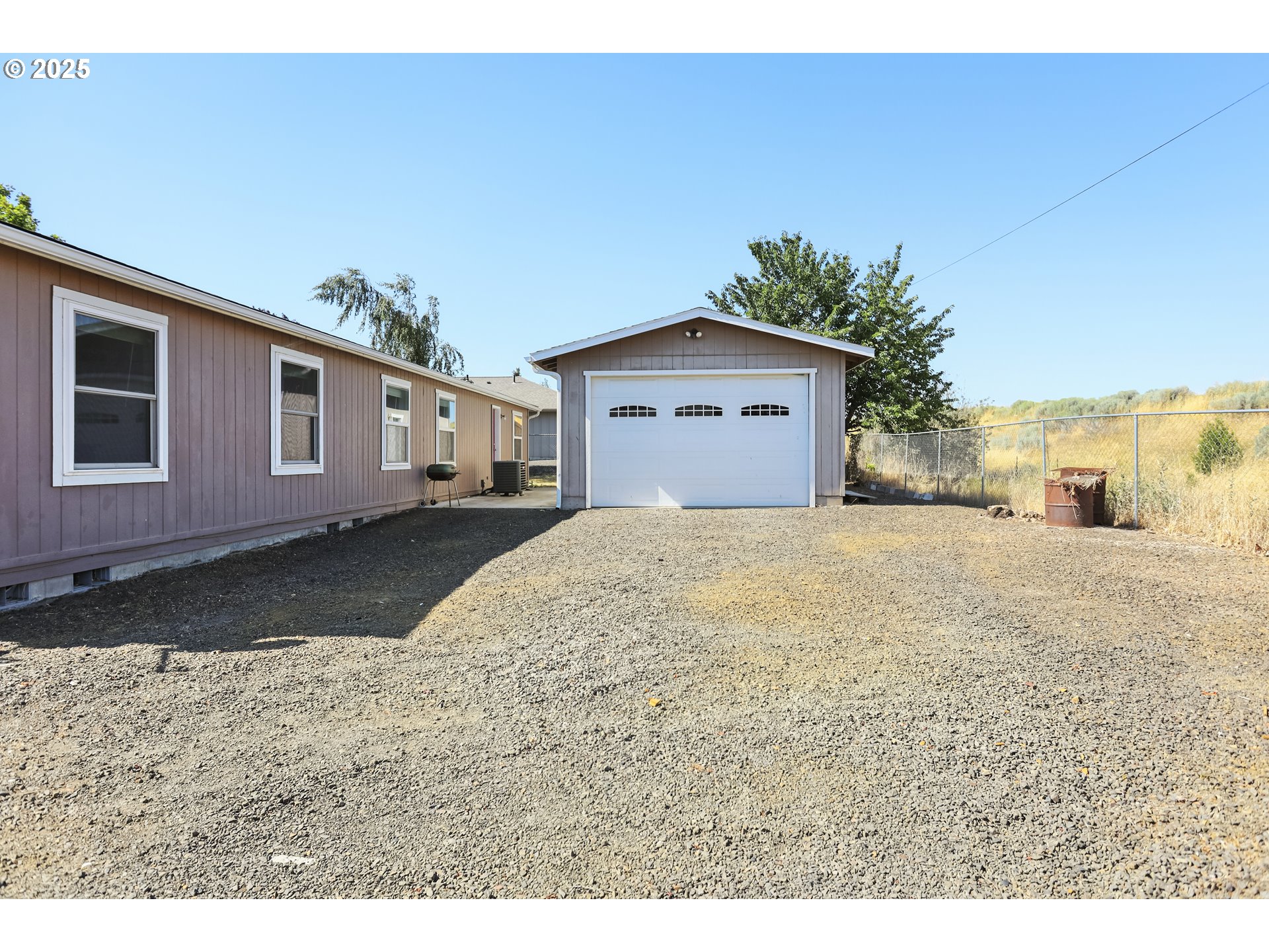910 Toll Road Dufur, OR 97021 - Photo 3 of 37 Gallery Image 3
