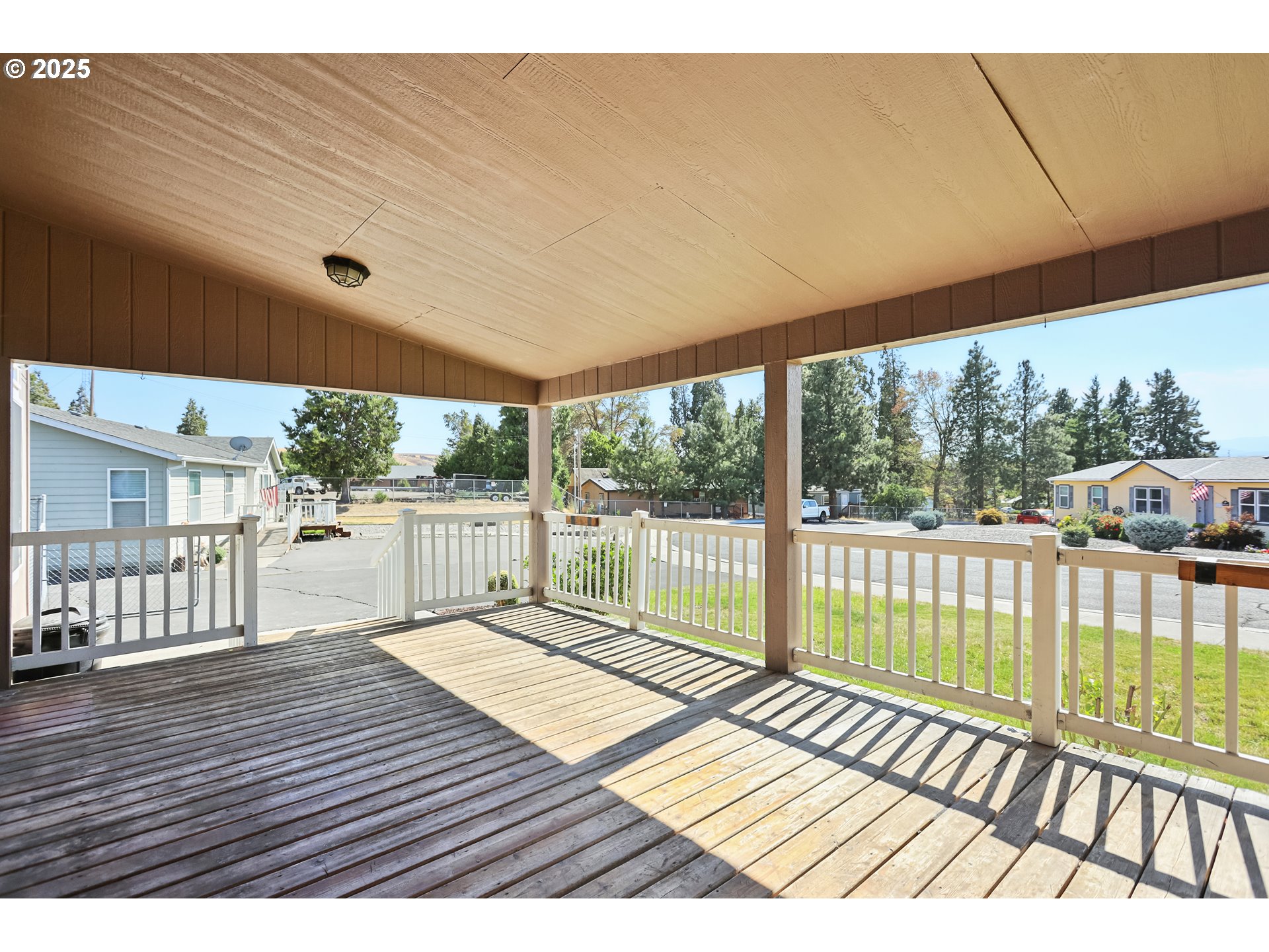 910 Toll Road Dufur, OR 97021 - Photo 32 of 37 Gallery Image 32