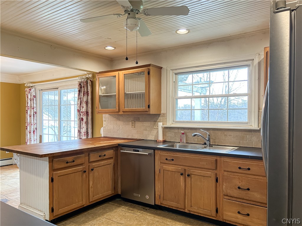 4438 Young Road Onondaga, NY 13215 - Photo 10 of 26