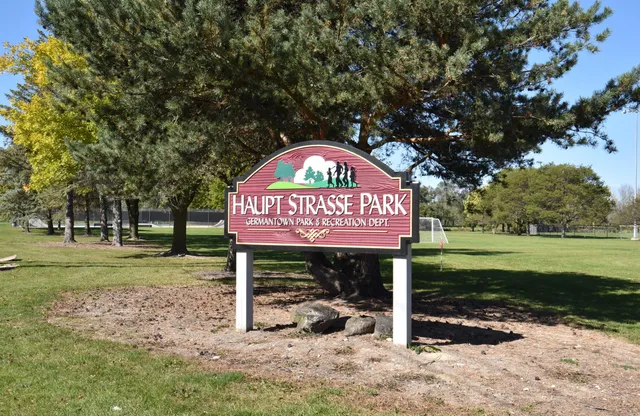 $234,900 | N114W16721 Royal Court, Germantown, WI 53022